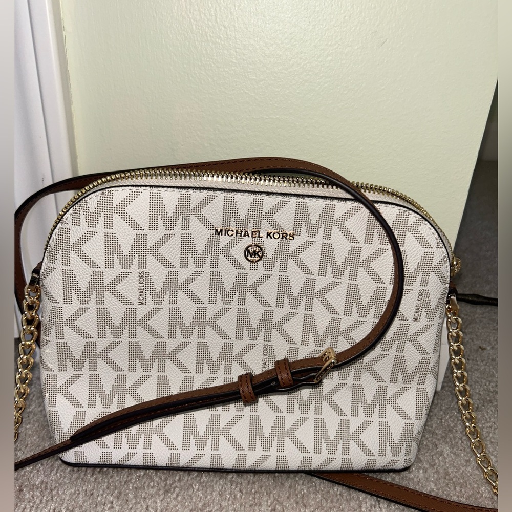 Michael Kors Crossbody Purse